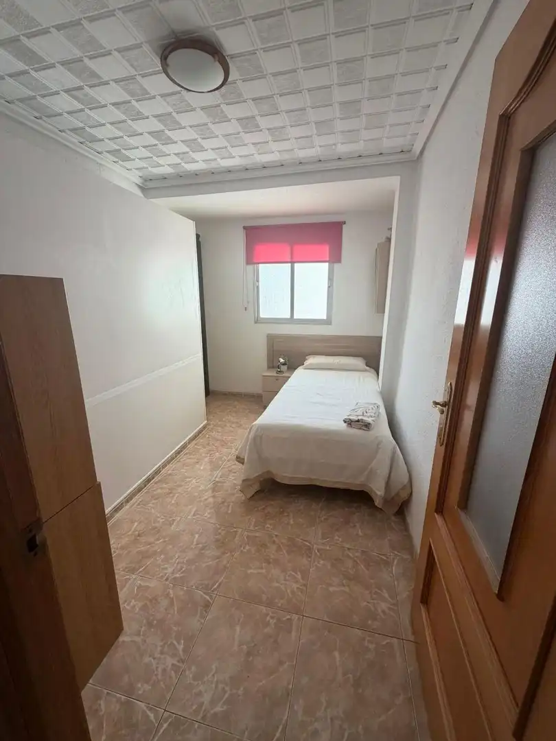Bedroom of Flat for rent in Aldaia  with Air Conditioner, Furnished and Balcony