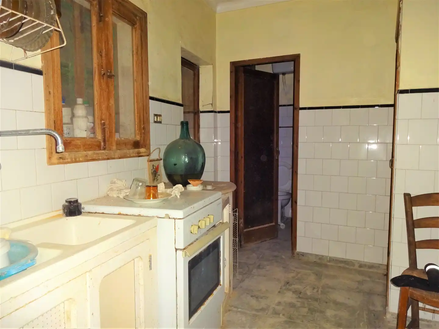 Cuina de Casa o xalet en venda en Muro amb Jardí privat, Terrassa i Traster