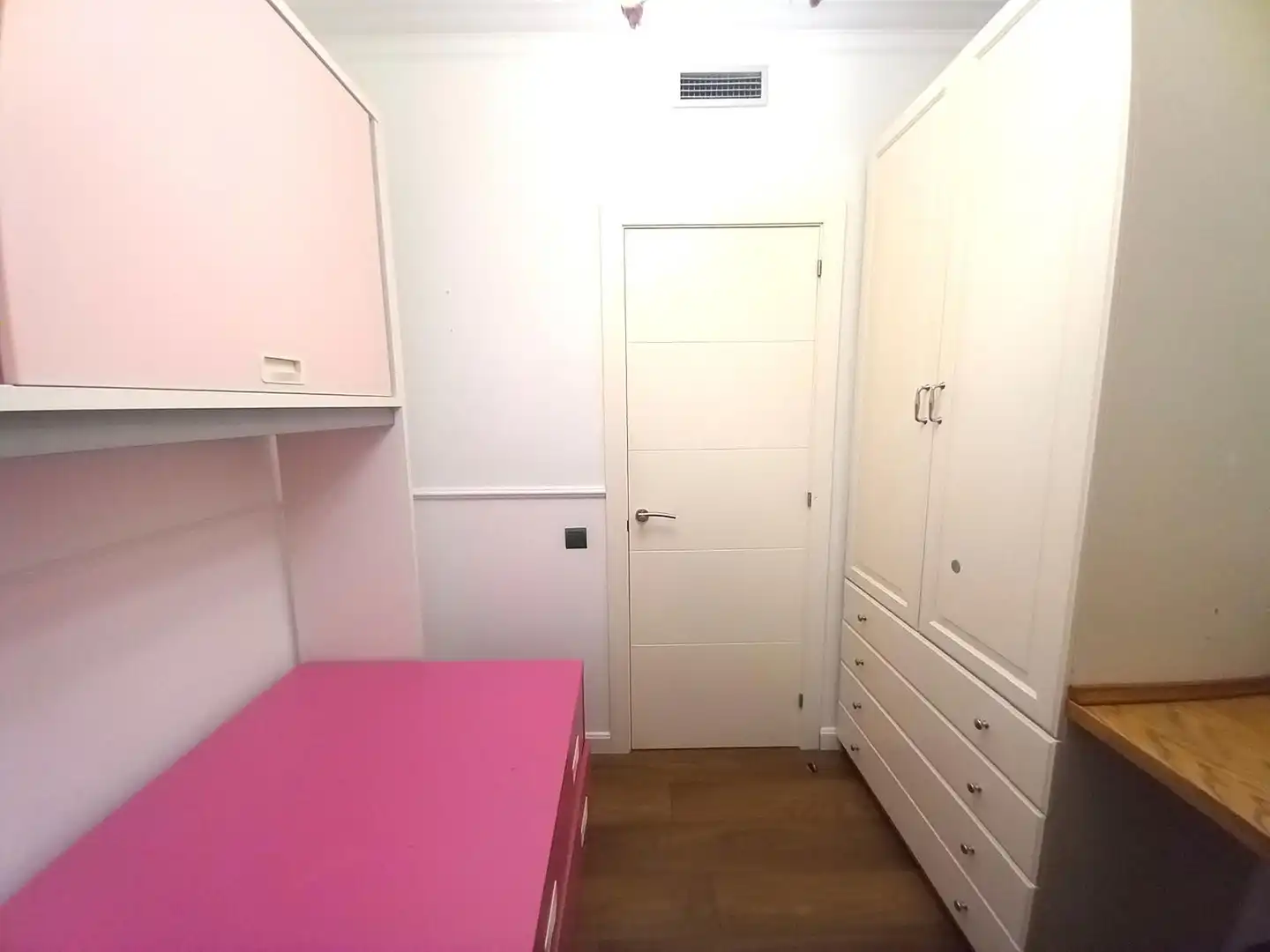 Schlafzimmer von Wohnung zur Miete in Barcelona mit Klimaanlage, Heizung und Parkett