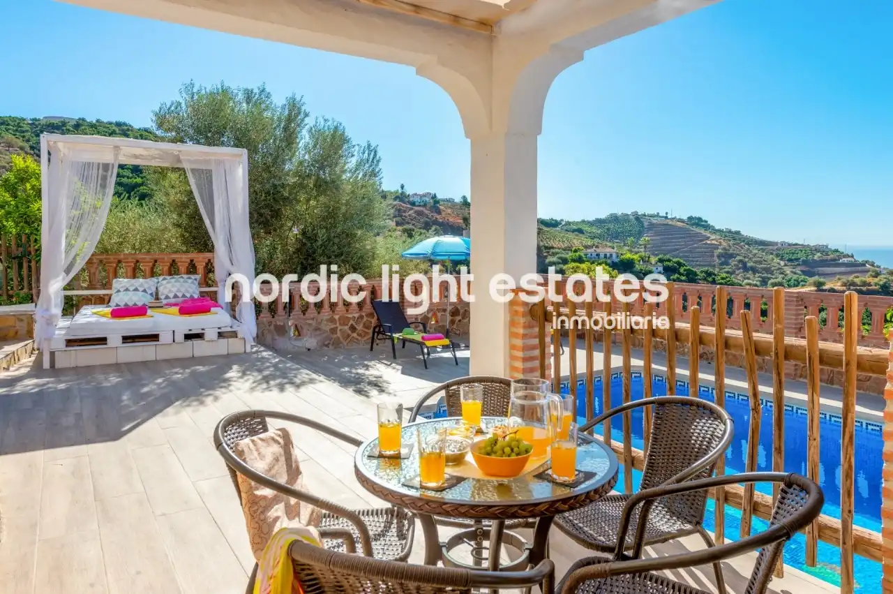 House with pool to rent in Frigiliana, imagen 2