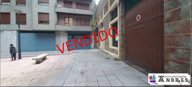 Garaje en Venta en Areatza