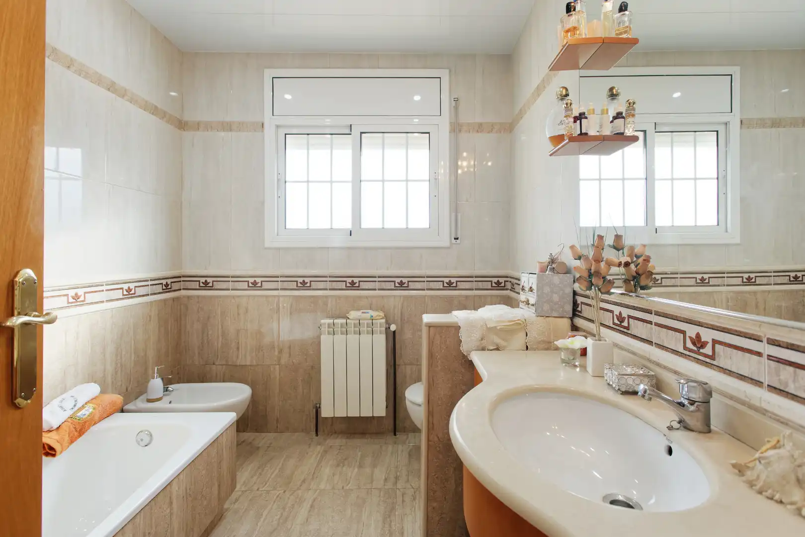 Bathroom of Houses for sale in Piera  with Air Conditioner, Heating and Private garden