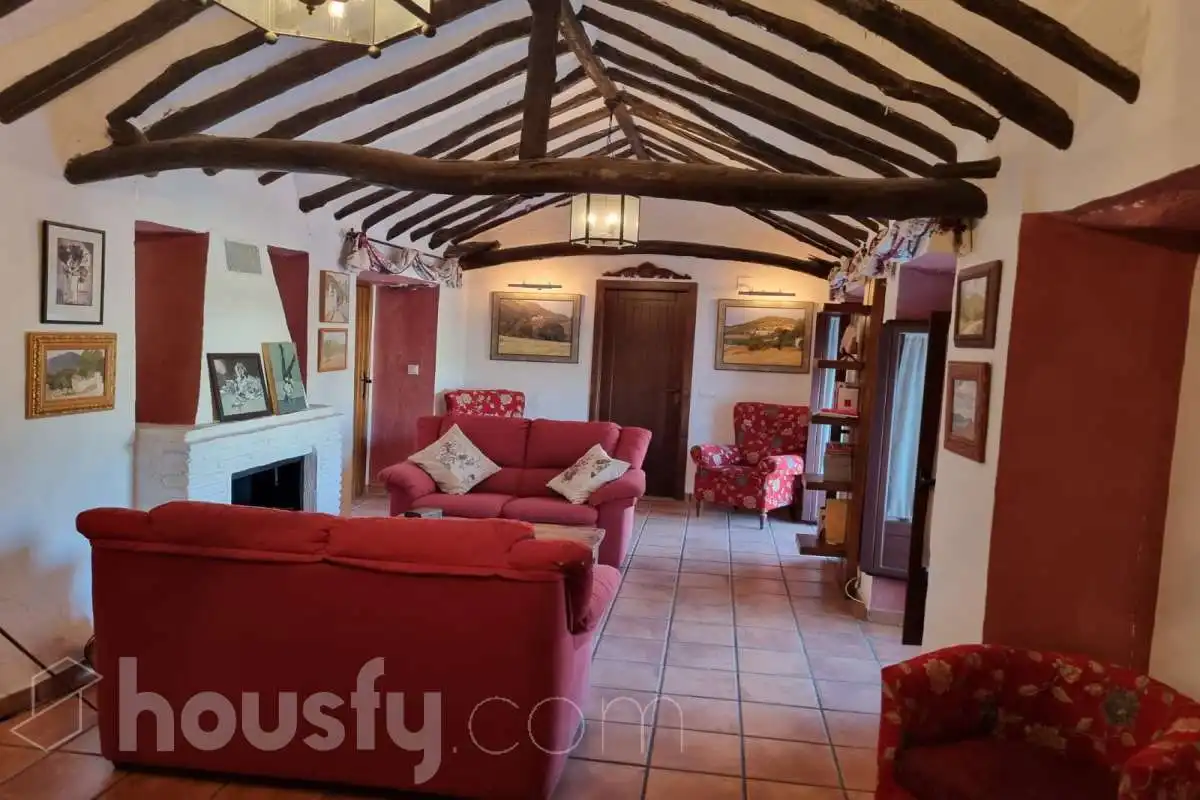 Sala de estar de Casa o chalet en venta en Priego de Córdoba con Aire acondicionado, Calefacción y Jardín privado