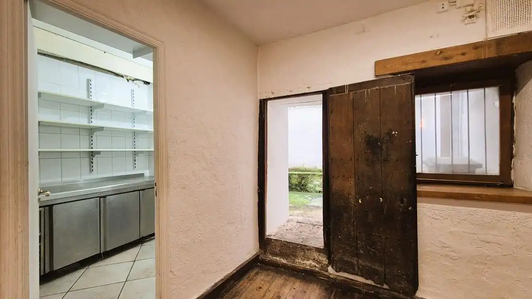 Local comercial de lloguer a Casco Antiguo, imagen 11