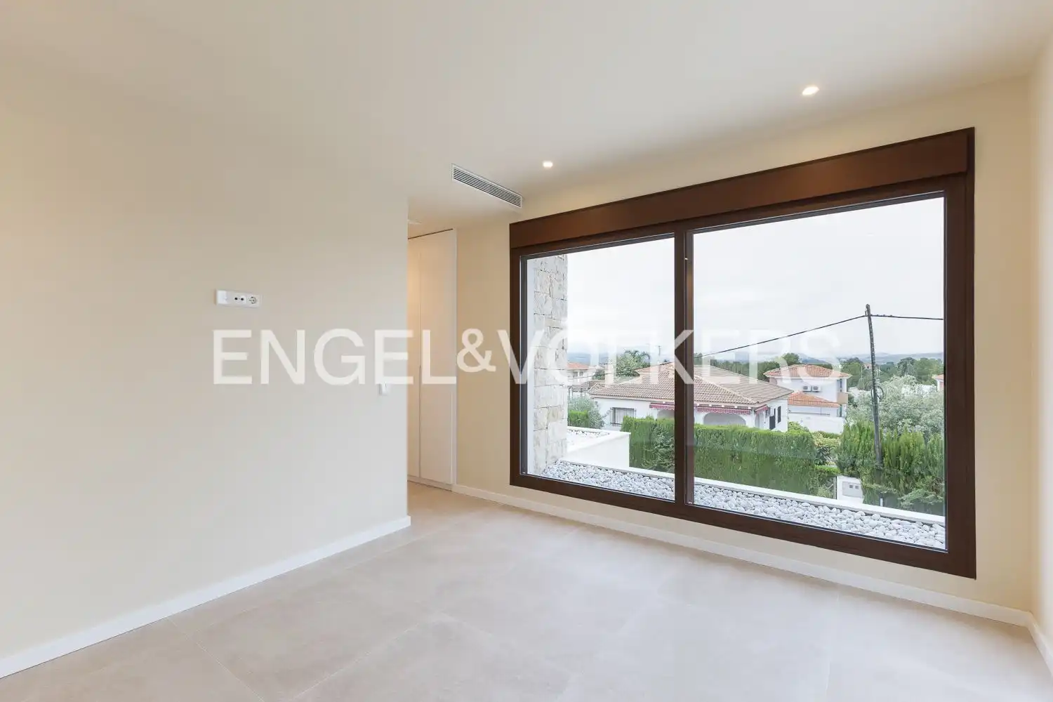 Dining room of Houses for sale in L'Eliana  with Air Conditioner, Heating and Private garden