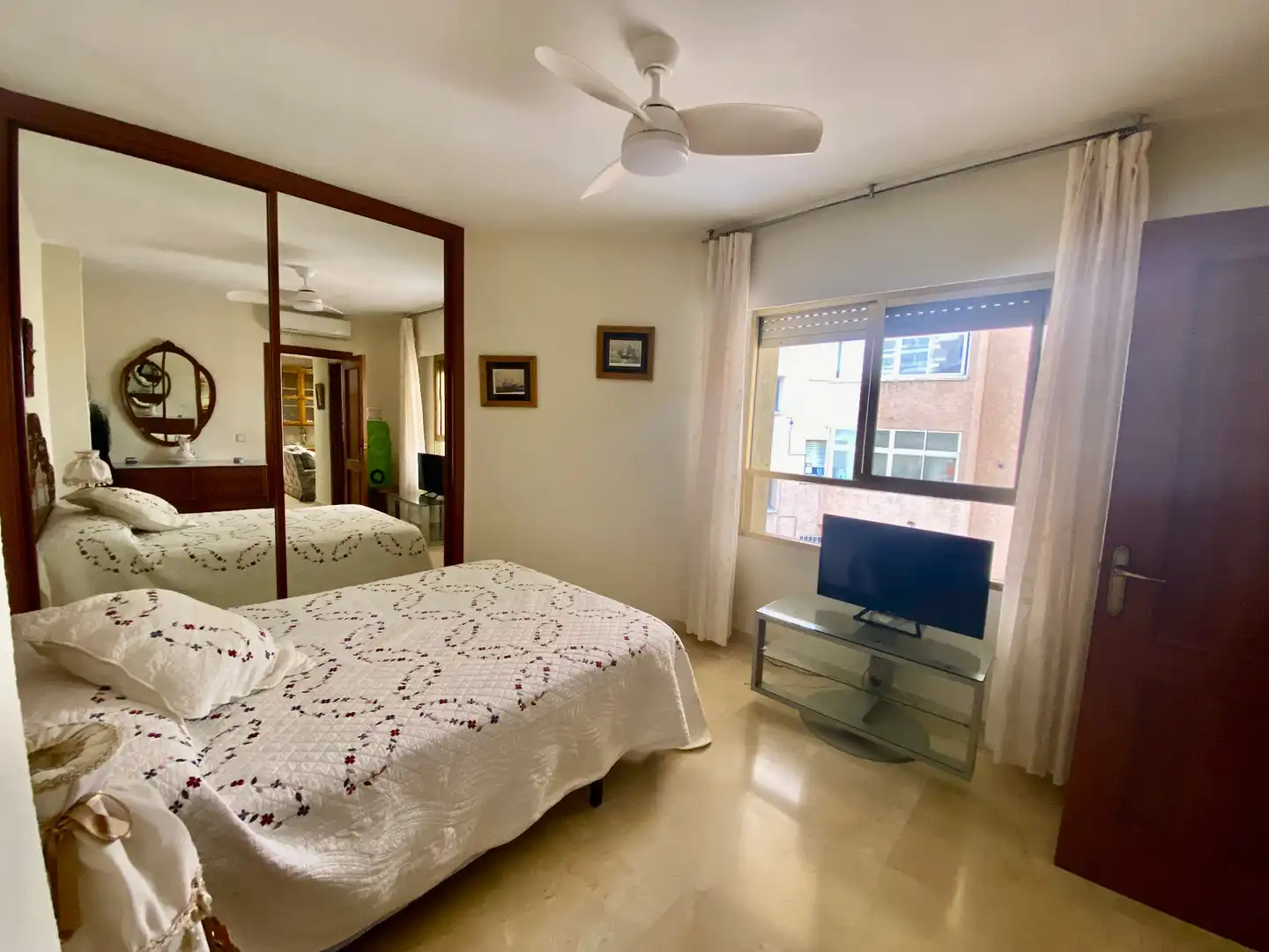 Habitación de Piso en venta en Marbella con Aire acondicionado, Amueblado y Horno