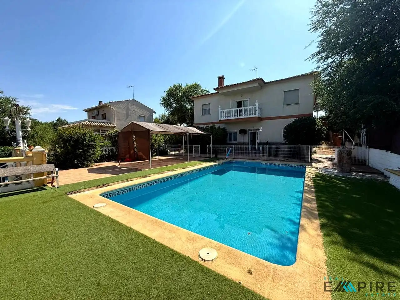 Piscina de Finca rústica en venta en Colmenar de Oreja con Calefacción, Jardín privado y Terraza