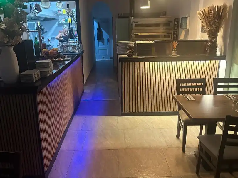 Local en traspaso en Orihuela con Aire acondicionado, Calefacción y Terraza
