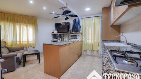 Foto 3 de Piso en venta en Mercat, Rubí