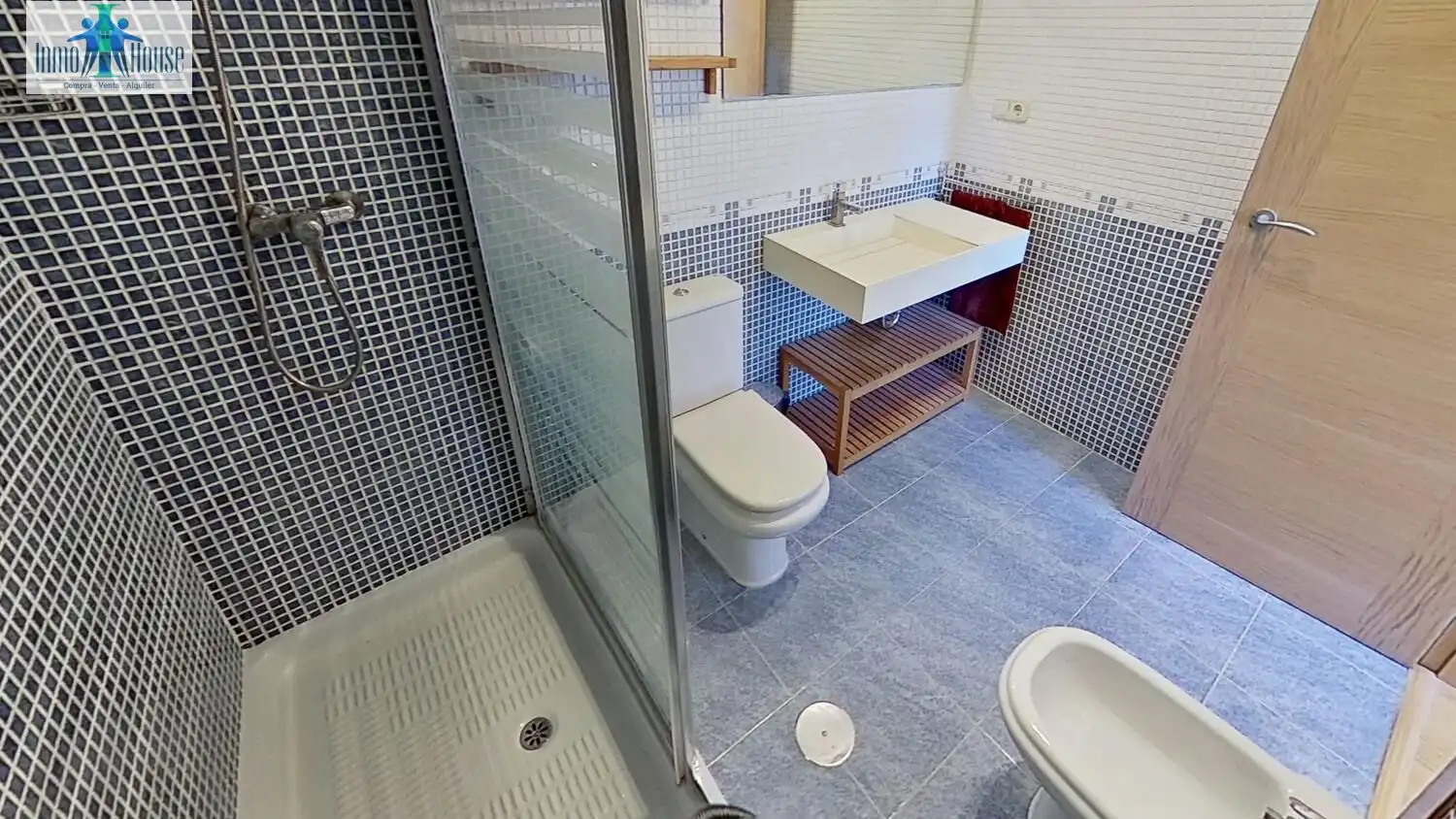 Baño de Piso en venta en Albacete con Aire acondicionado, Calefacción y Trastero
