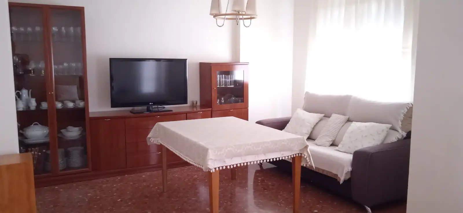 Piso con terraza en venta en Martos, imagen 2