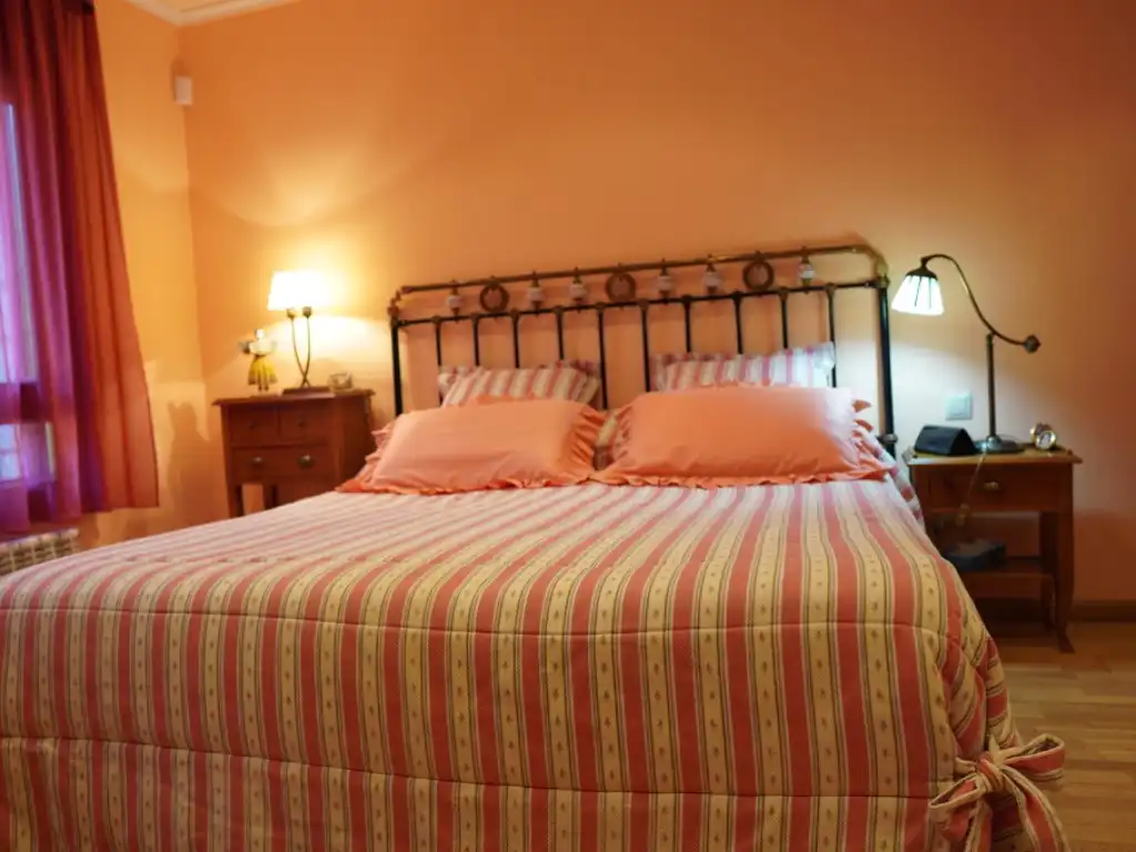 Bedroom of Houses for sale in Bielsa, Huesca