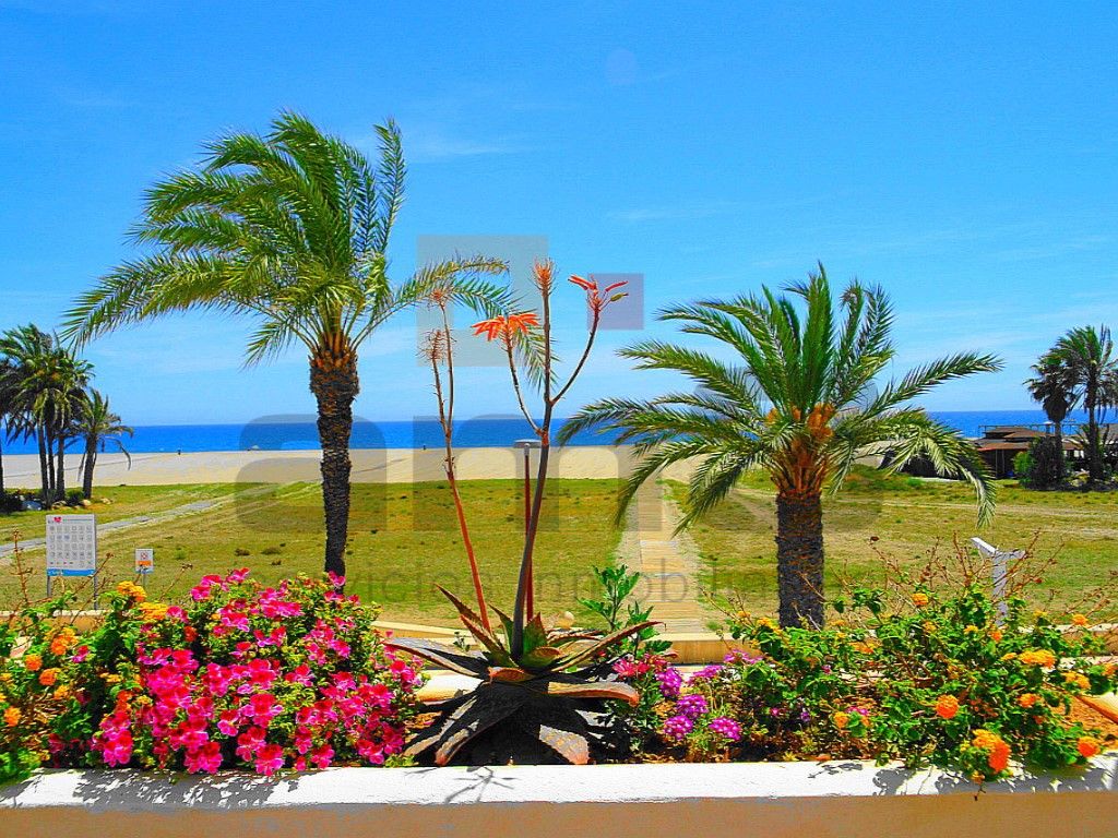 Vista exterior de Dúplex en venta en Vera con Terraza