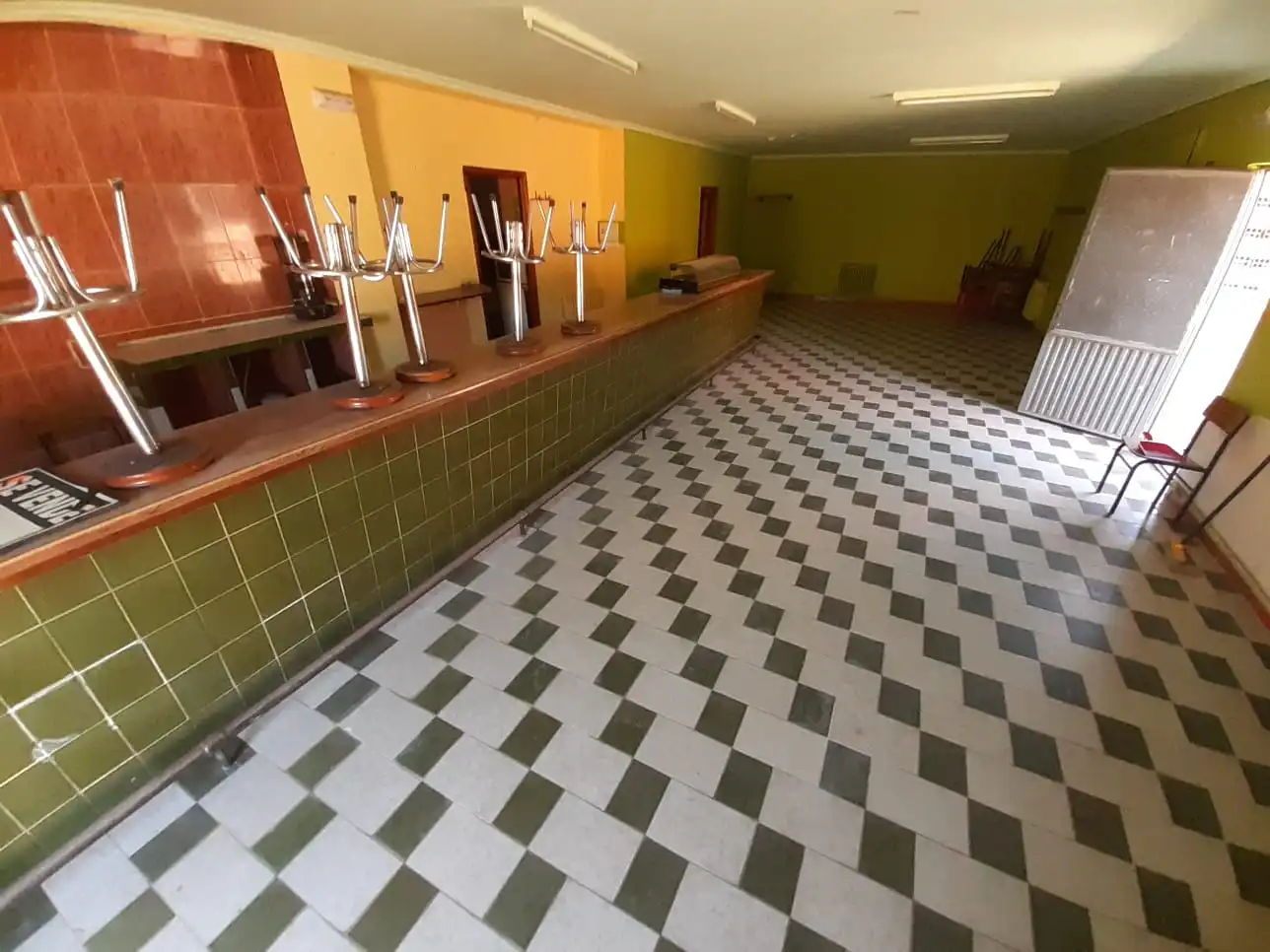 Local en venta en Cerecinos del Carrizal