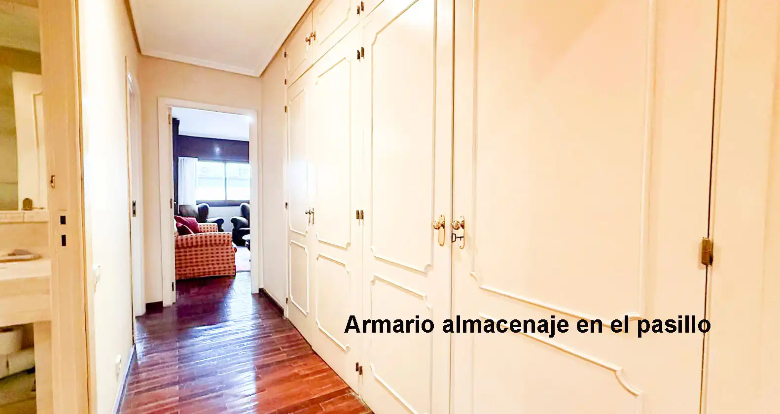 Piso en venta en Vigo  con Calefacción, Horno y Lavadora