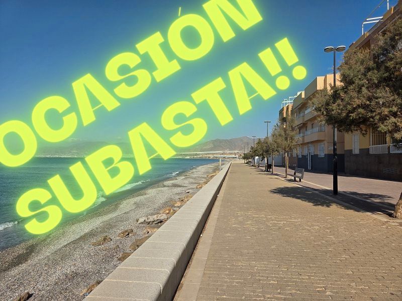 Vista exterior de Piso en venta en El Ejido