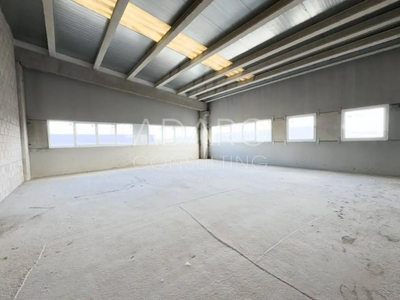 Nave industrielle à vendre à Calle Nitra, imagen 3