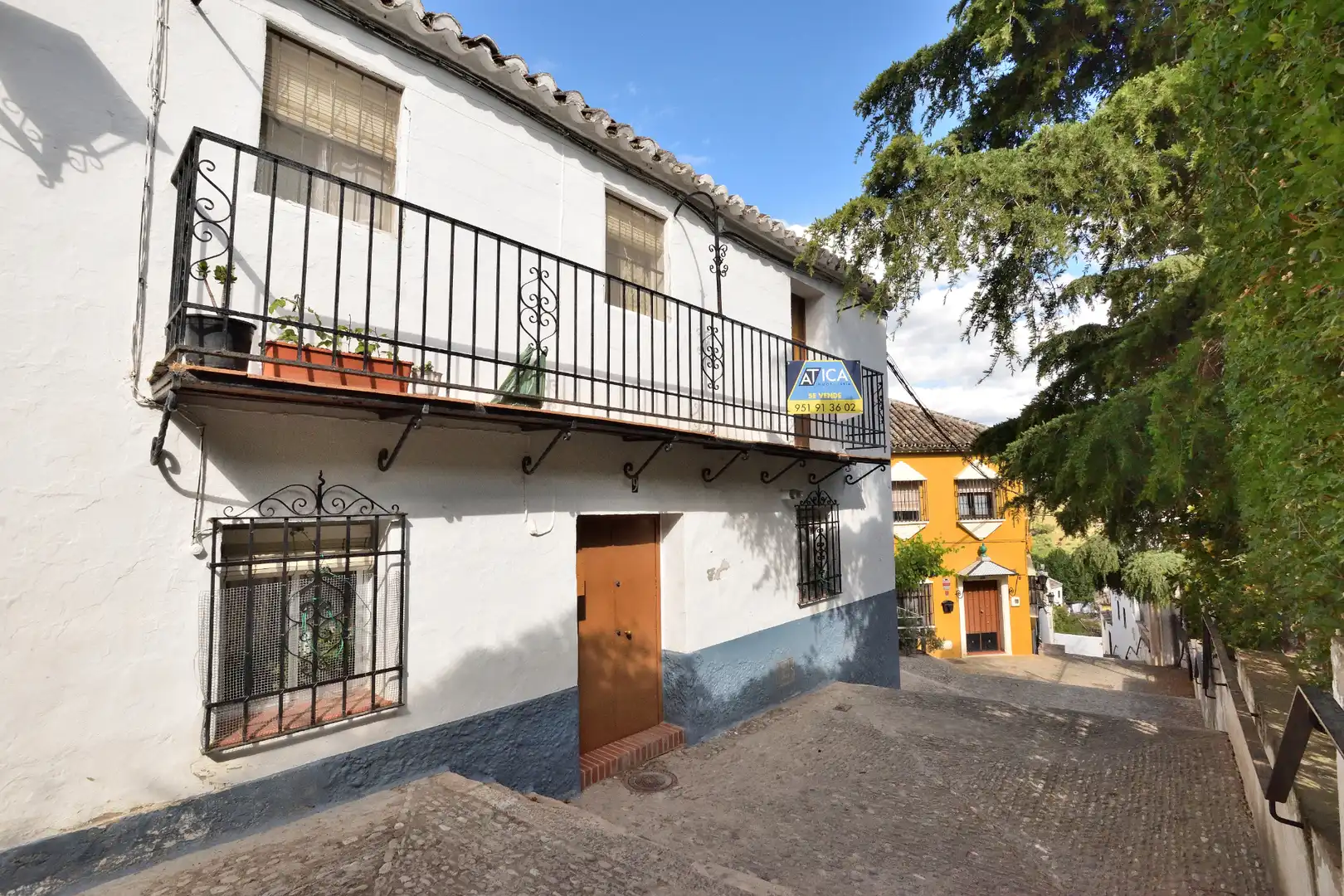 Vista exterior de Casa adosada en venta en Ronda con Terraza y Balcón