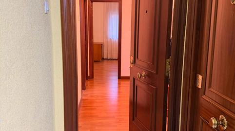 Foto 2 de Pis en venda a Calle Mártires, Inmobiliaria - Barreda, Torrelavega