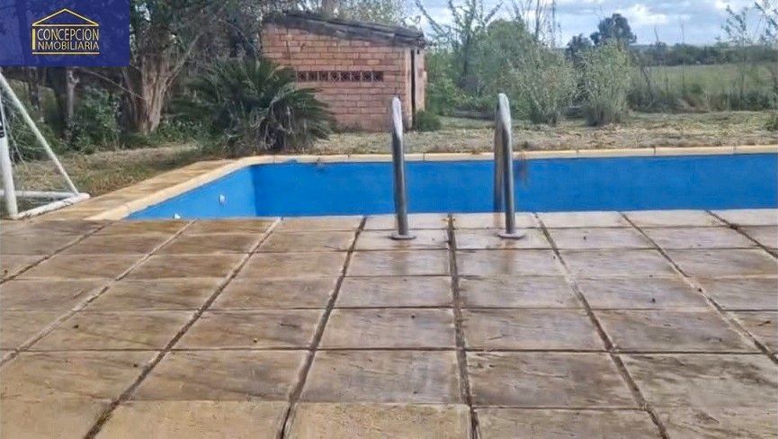 Piscina de Finca rústica en venda en  Córdoba Capital amb Piscina