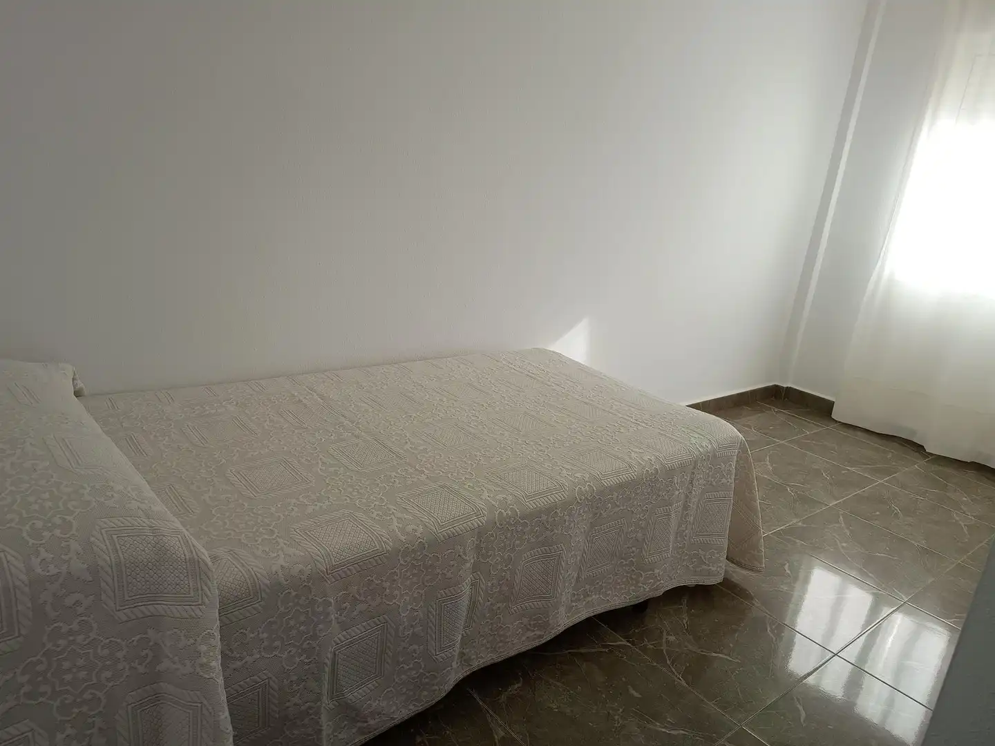 Piso de alquiler en San Jerónimo - La Bachillera