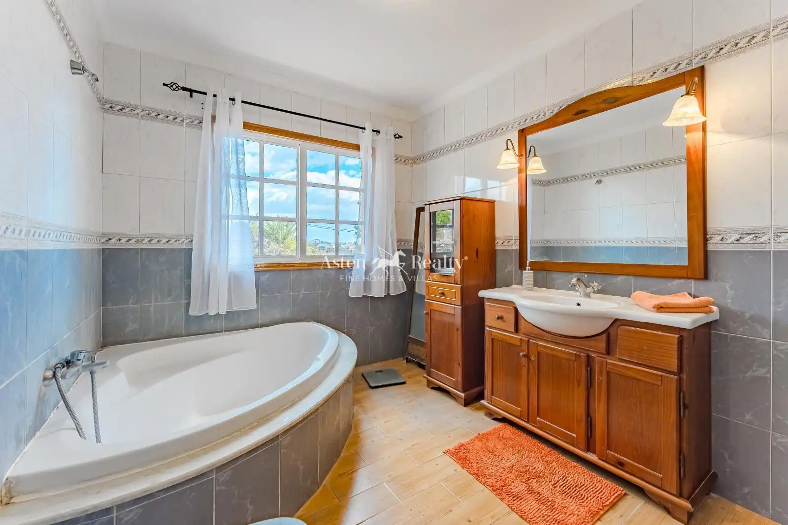 Baño de Casa o chalet en venta en San Miguel de Abona con Aire acondicionado, Calefacción y Jardín privado
