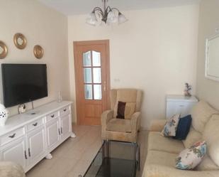 Living room of Flat to rent in  Granada Capital  with Air Conditioner, Terrace and Balcony