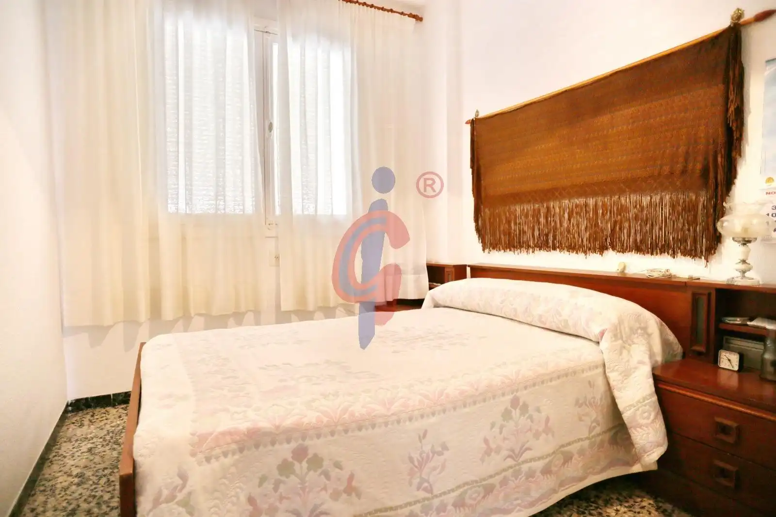 Habitación de Apartamento en venta en Guardamar del Segura con Amueblado y Balcón