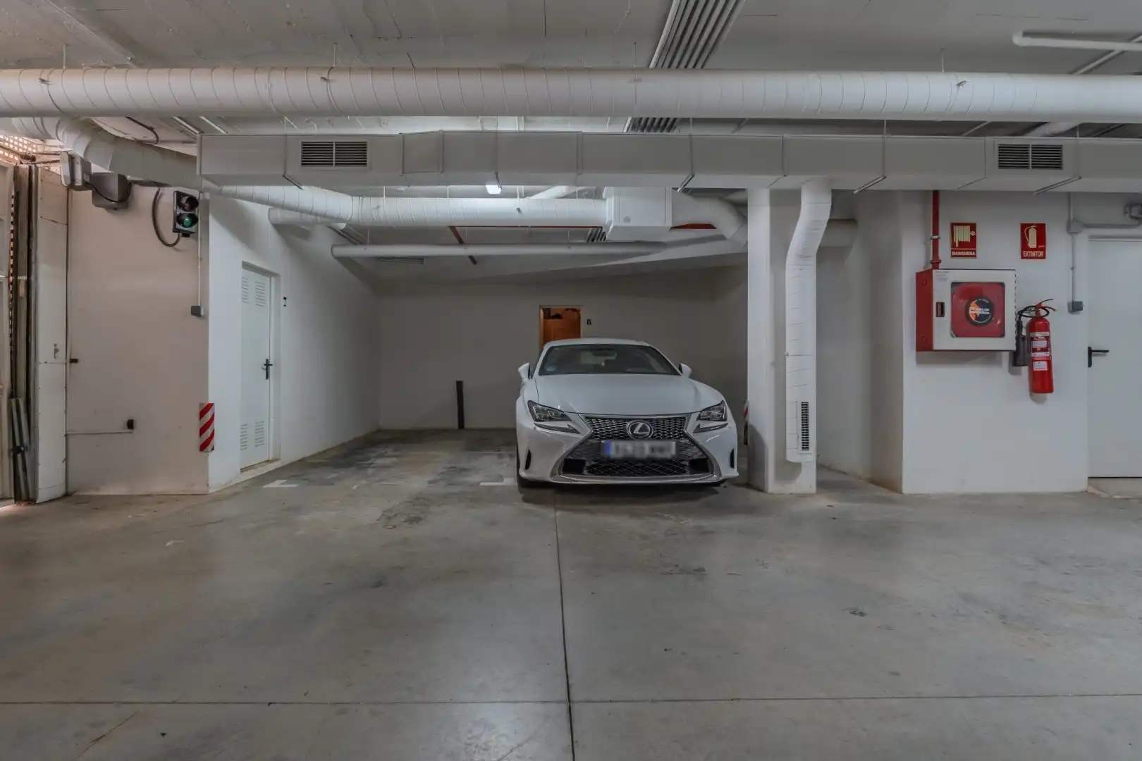 Parking de Piso en venta en Guardamar del Segura con Terraza y Piscina