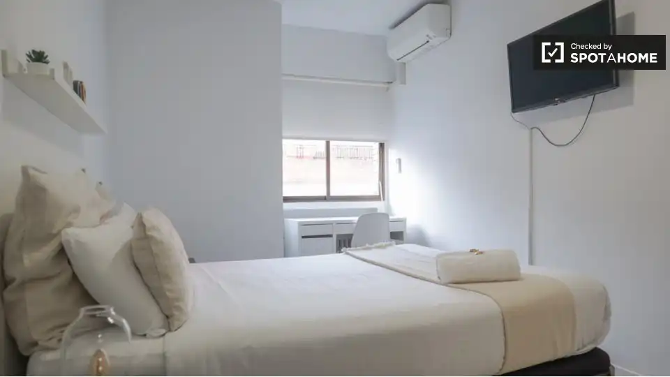 Appartamento con terrazza in affitto a Tetuán, imagen 15