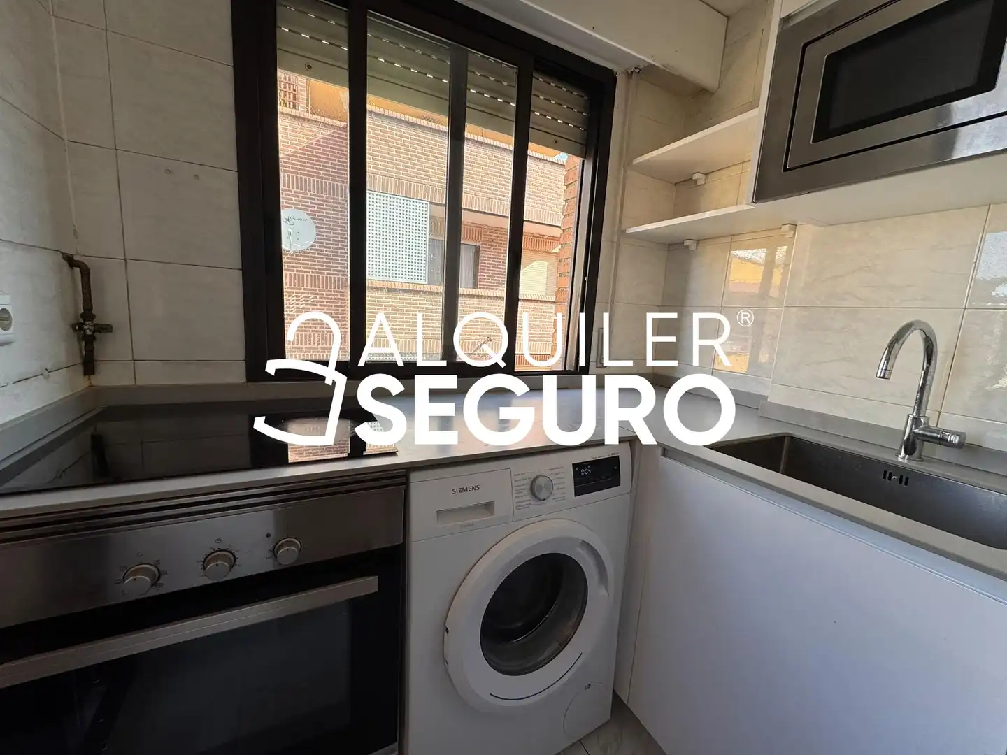Kitchen of Flat for rent in Majadahonda  with Heating, Terrace and Swimming Pool