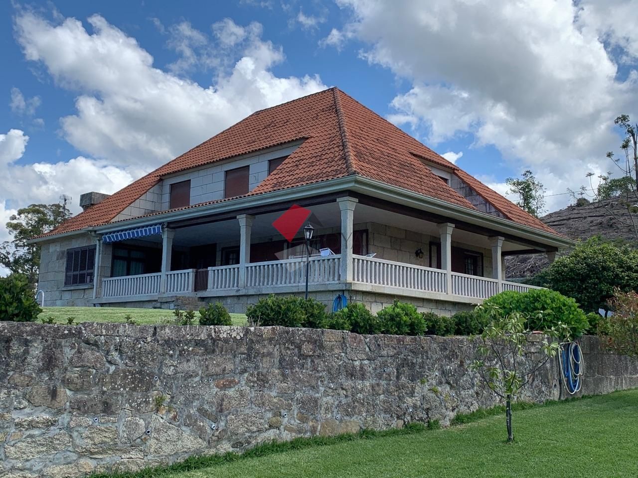 Exterior view of House or chalet for sale in Gondomar  with Heating, Private garden and Parquet flooring