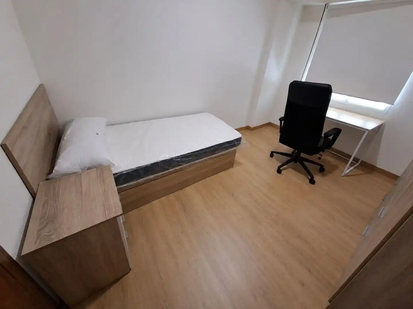 Bedroom of Flat for rent in Universidad