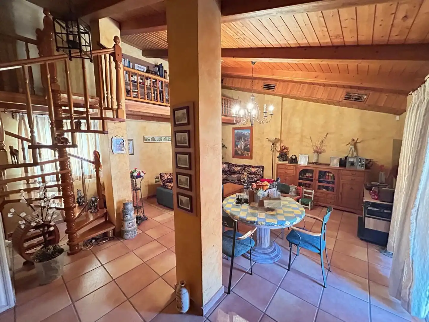 Casa adosada en venta en Crevillent