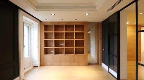 Foto 5 de Pis de lloguer a Calle de Alfonso XII, Jerónimos, Madrid