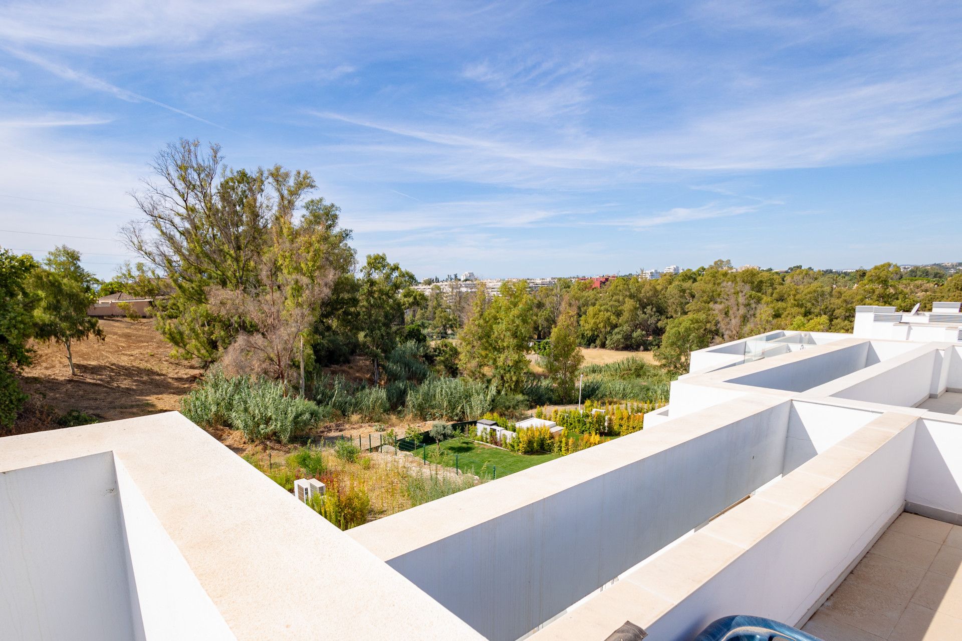 Jardín de Casa adosada en venta en Marbella con Aire acondicionado, Calefacción y Jardín privado