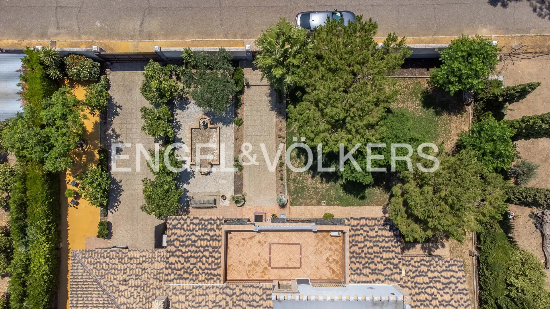 Casa o chalet en venta en Carmona con Aire acondicionado, Calefacción y Jardín privado