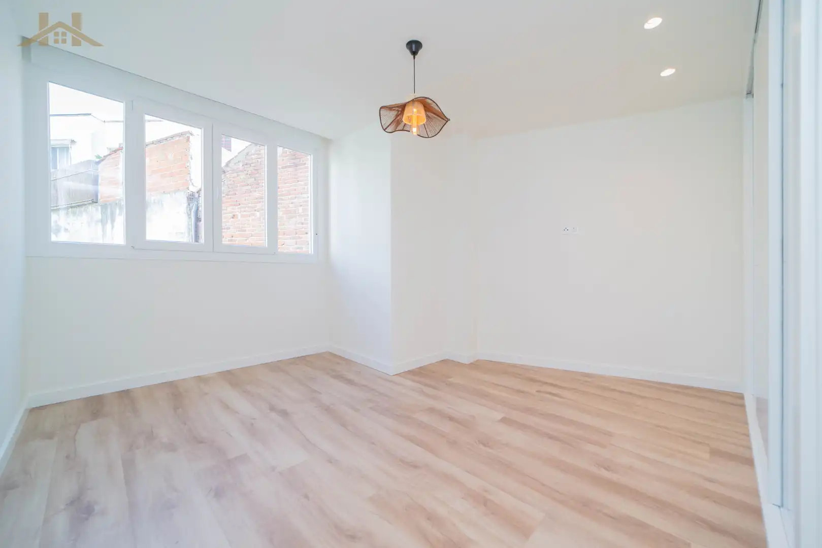Habitación de Piso en venta en Pozuelo de Alarcón con Aire acondicionado