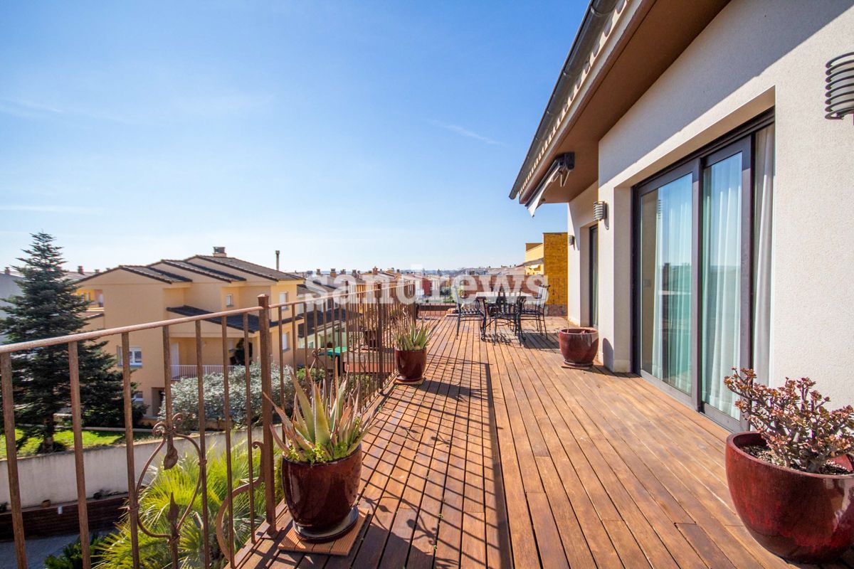 Terrassa de Casa adosada en venda en Vilafant amb Aire condicionat, Calefacció i Jardí privat