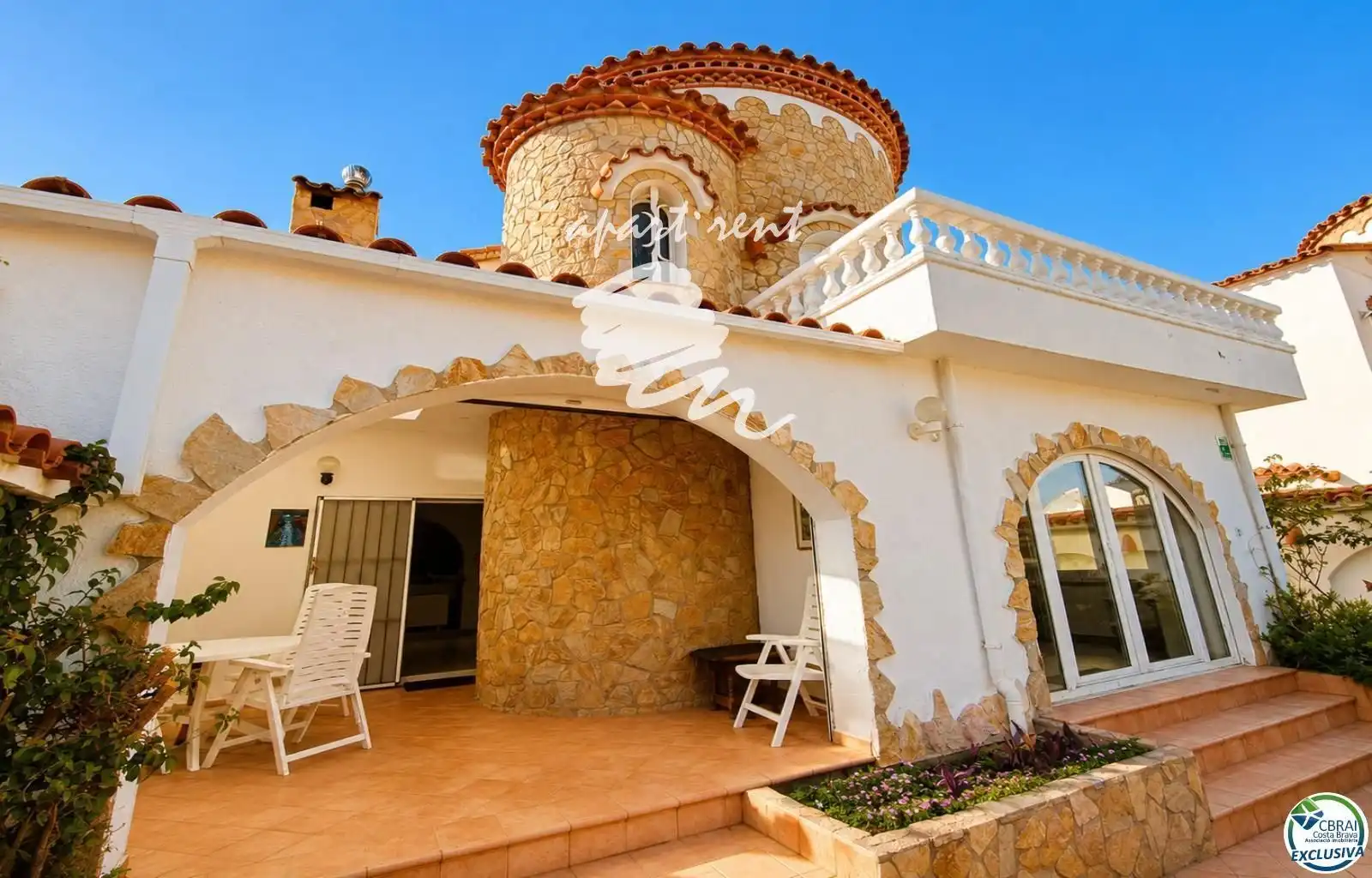 Exterior view of Houses for sale in Empuriabrava  with Air Conditioner, Heating and Terrace