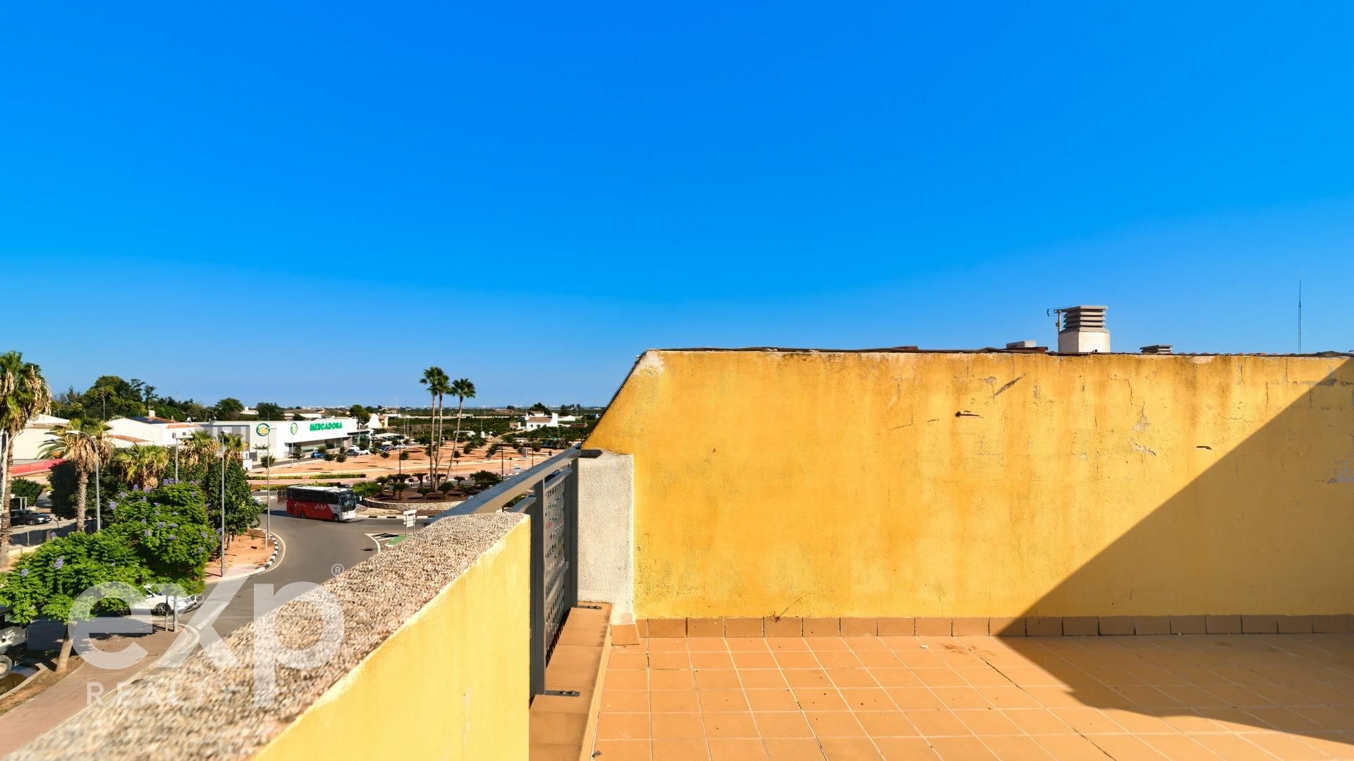 Terrassa de Àtic en venda en Alginet amb Aire condicionat, Terrassa i Traster