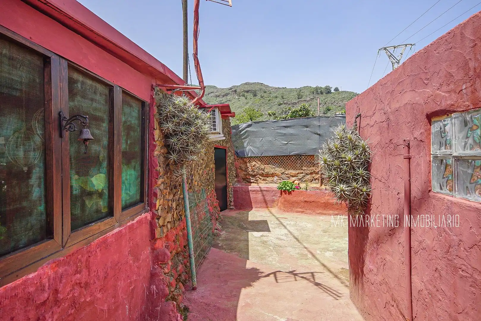 Vista exterior de Finca rústica en venda en Valsequillo de Gran Canaria amb Aire condicionat, Terrassa i Piscina