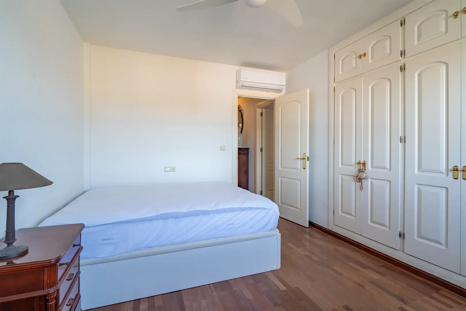 Schlafzimmer von Einfamilien-Reihenhaus zum Verkauf in Málaga