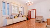 Living room of Flat for sale in  Madrid Capital