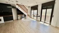 Sala d'estar de Àtic en venda en Mataró amb Aire condicionat, Calefacció i Terrassa