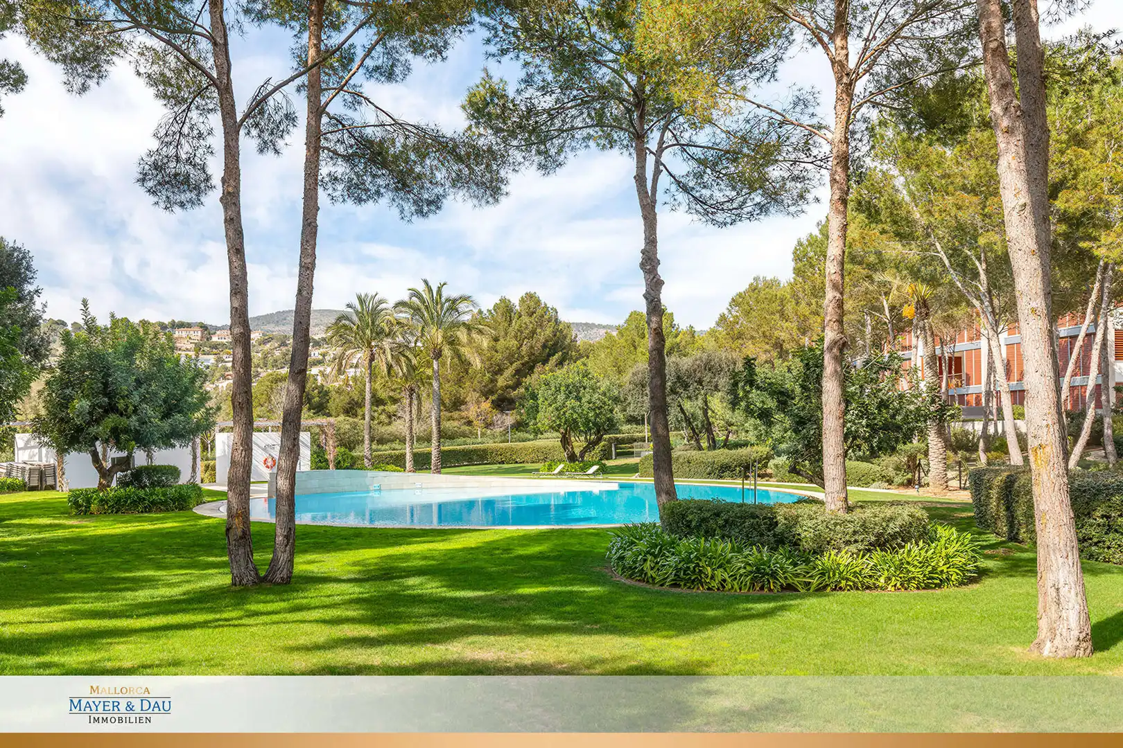 Piscina de Piso en venta en Calvià con Aire acondicionado, Calefacción y Amueblado
