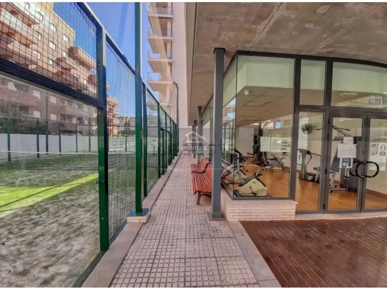 Apartamento con piscina en venta en Avenida Central 20, imagen 29