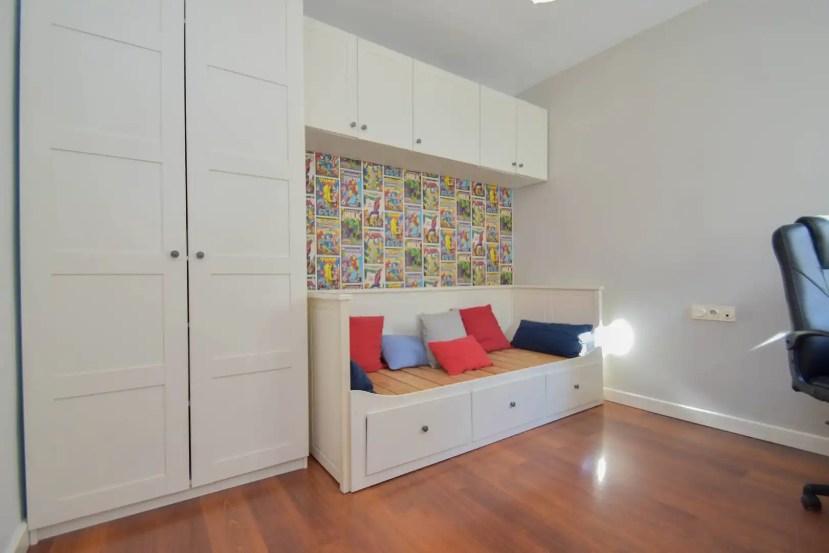 Habitación de Ático en venta en Cármenes - Ríos