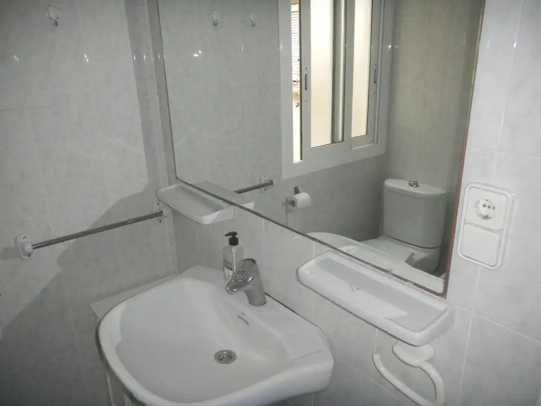 Piso con terraza en alquiler en Carrer de Reding 39, imagen 24