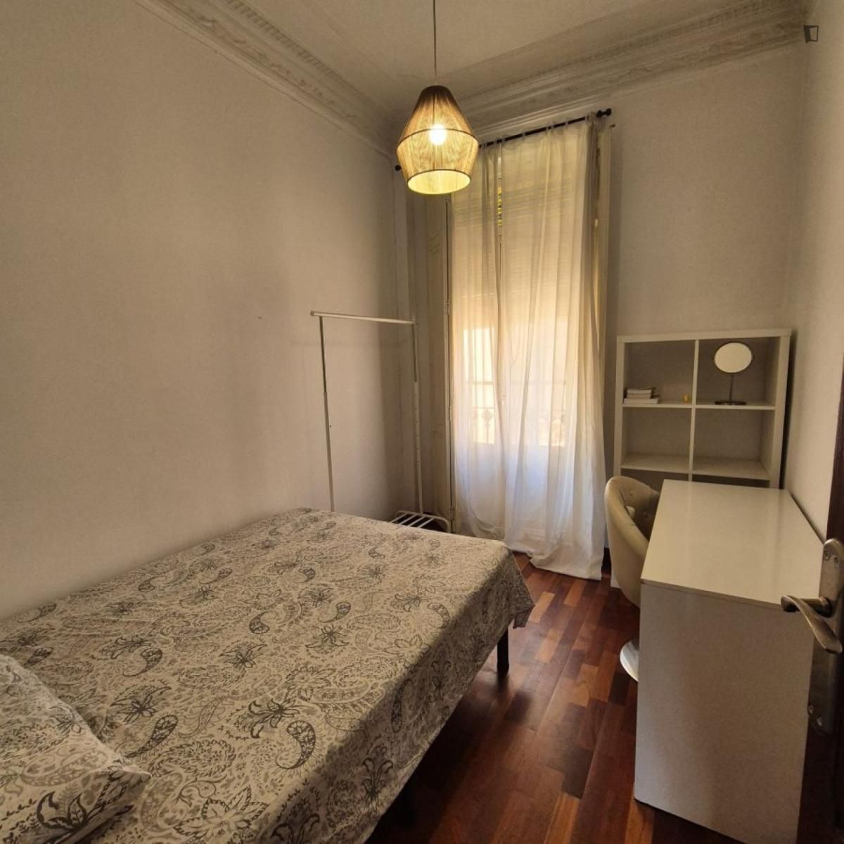 Bedroom of Apartment to share in  Valencia Capital  with Furnished, Oven and Washing machine